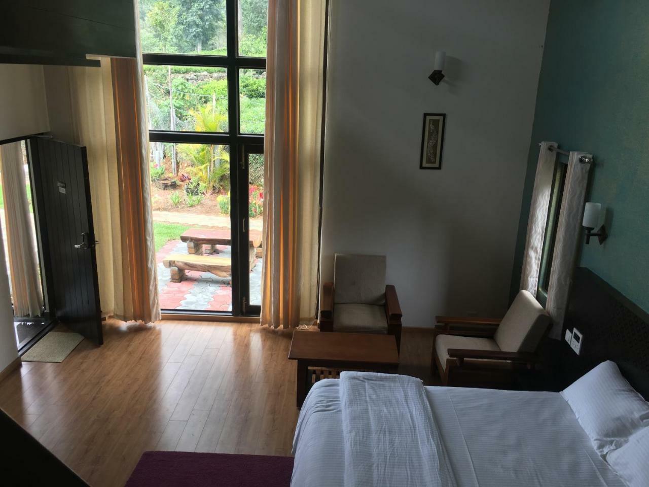Silvertip Cafe & Homestay Kotagiri Eksteriør billede